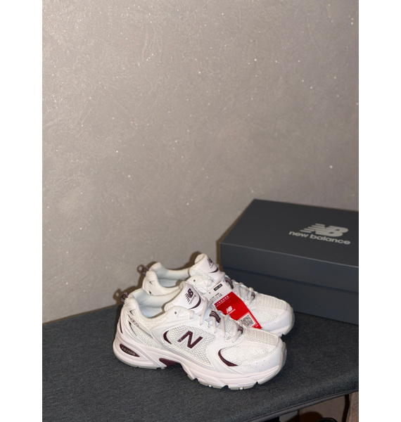 Кроссовки • New Balance • Белый