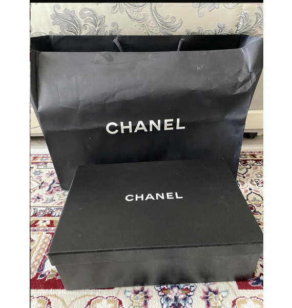 Сандалии • Chanel • Белый