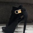 Туфли • Louis Vuitton • Черный