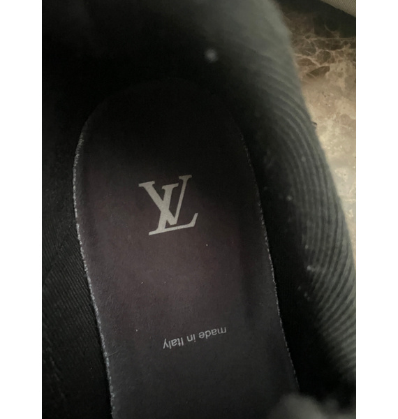 Кроссовки • Louis Vuitton • Черный