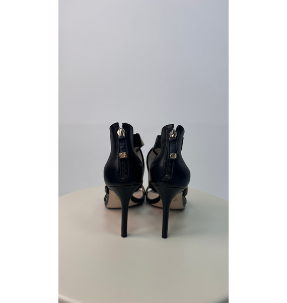 Босоножки • GUESS • Черный