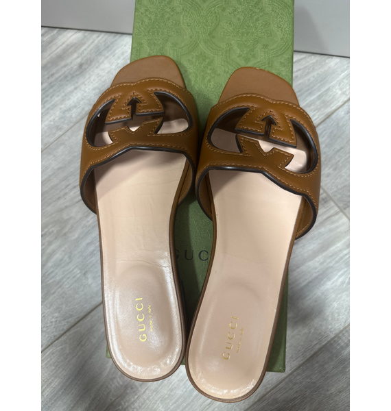 Шлепанцы • Gucci • Коричневый