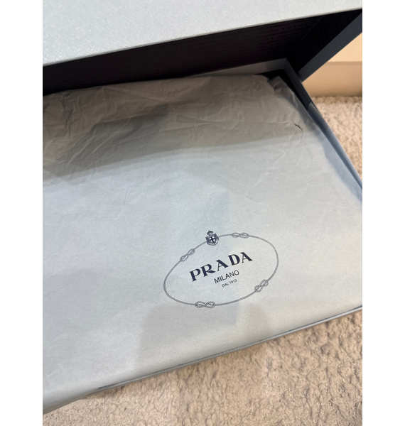 Лоферы • Prada • Черный