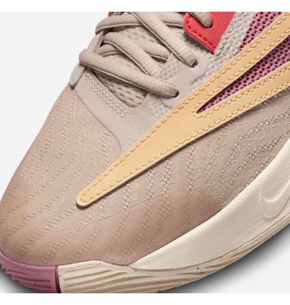 Кроссовки • Nike • Бежевый