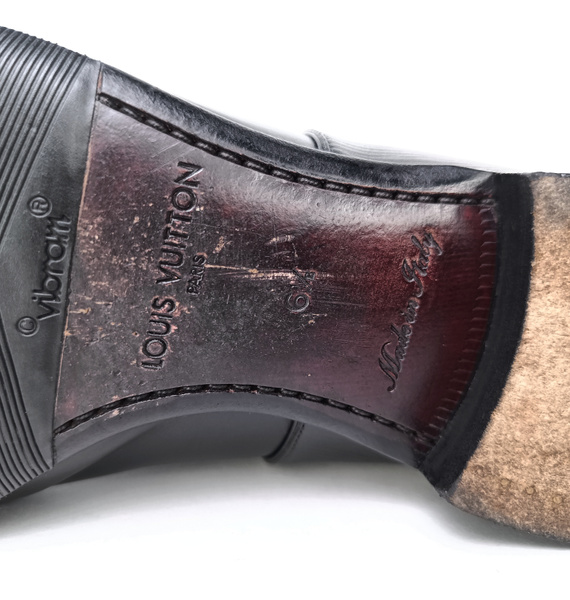 Туфли • Louis Vuitton • Черный