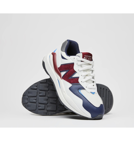 Кроссовки • New Balance • Белый