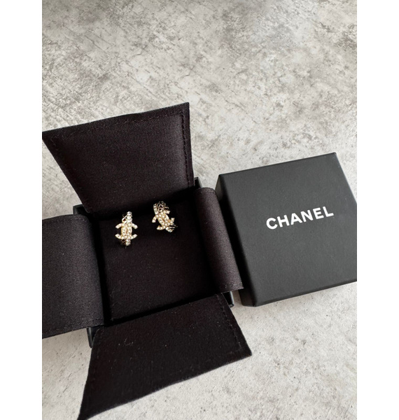 Серьги • Chanel • Золотой
