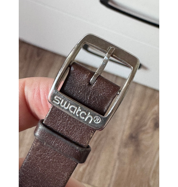 Часы • Swatch • Коричневый
