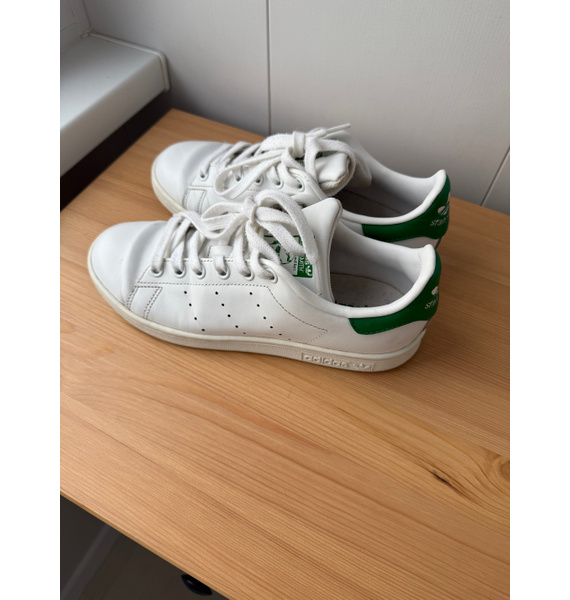 Кроссовки • adidas • Белый