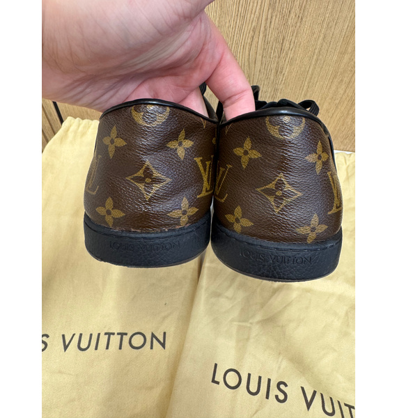Ботинки • Louis Vuitton • Черный