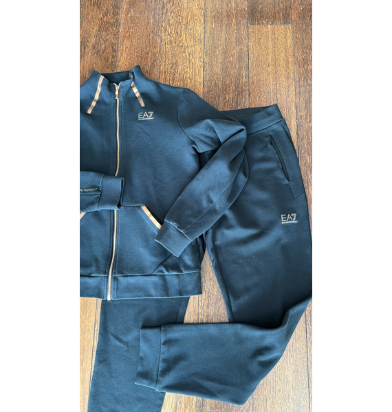 Костюм • Ea7 Emporio Armani • Черный