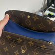 Кошелек • Louis Vuitton • Коричневый