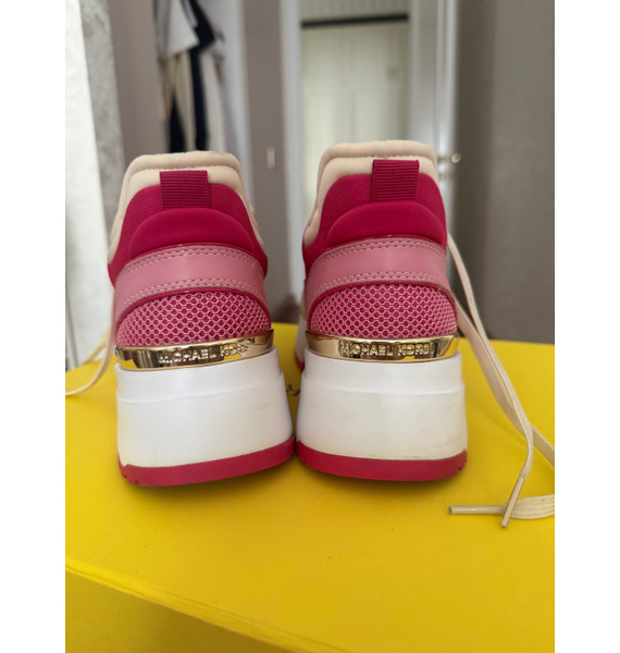 Кроссовки • Michael Kors • Фуксия