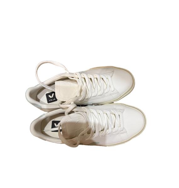 Кеды • VEJA • Белый