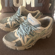 Кроссовки • ASICS • Зеленый