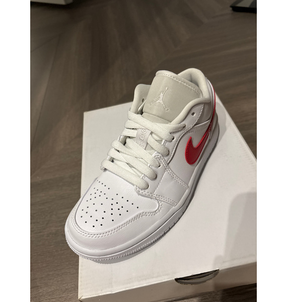 Кроссовки • Nike • Белый