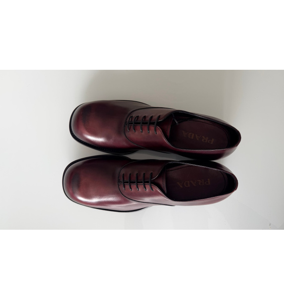 Туфли • Prada • Бордовый