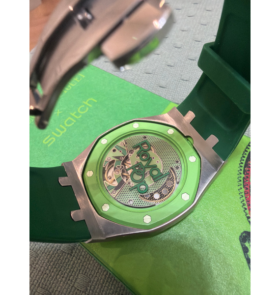 Часы • Swatch • Зеленый