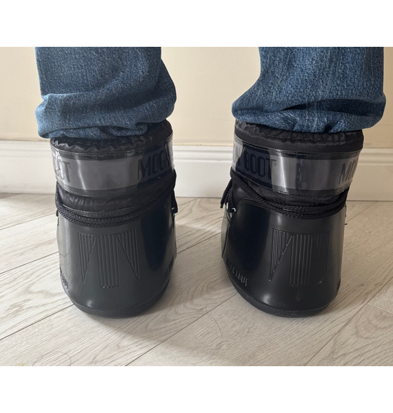Ботинки • Moon Boot • Черный