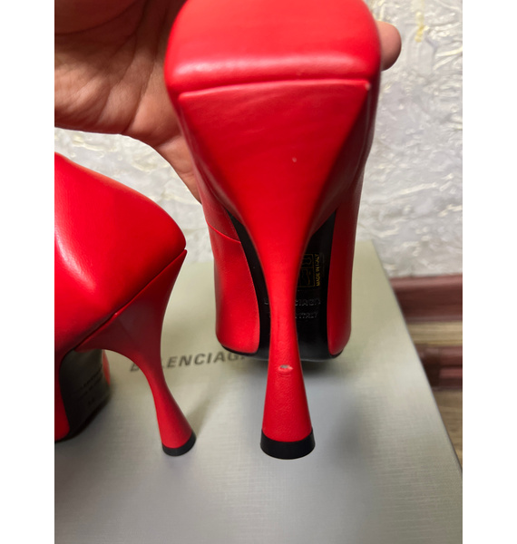 Туфли • Balenciaga • Красный