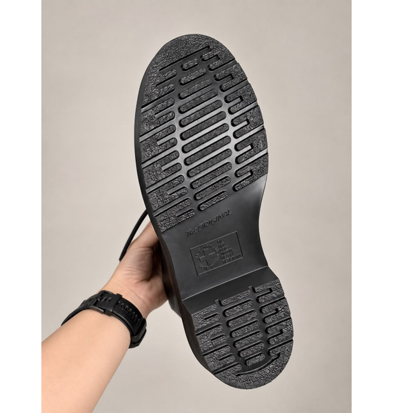 Ботинки • Dr. Martens • Черный