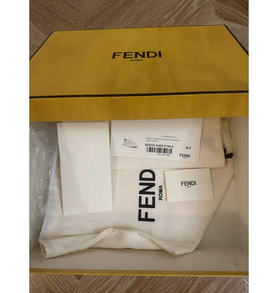 Кроссовки • Fendi • Белый