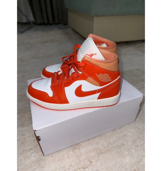 Кроссовки • Nike • Белый
