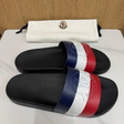 Шлепанцы • Moncler • Мульти