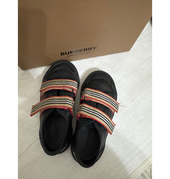 Кроссовки • Burberry Kids • Черный