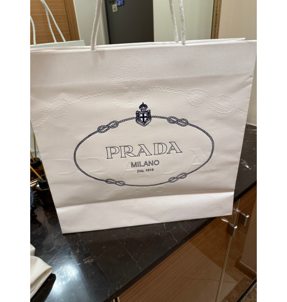 Сумка • Prada • Черный
