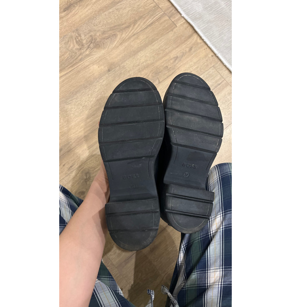 Ботинки • BOSS • Черный