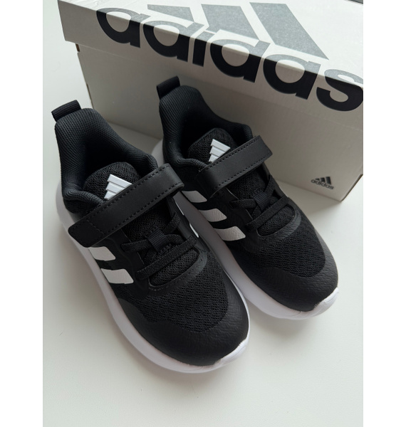 Кроссовки • adidas • Черный