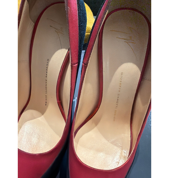 Туфли • Giuseppe Zanotti • Черный
