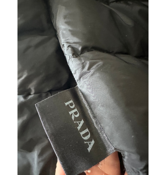 Куртка • Prada • Черный