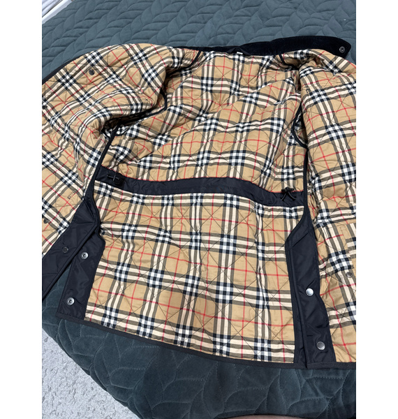 Куртка • Burberry • Черный