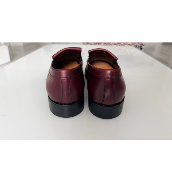 Туфли • Prada • Бордовый