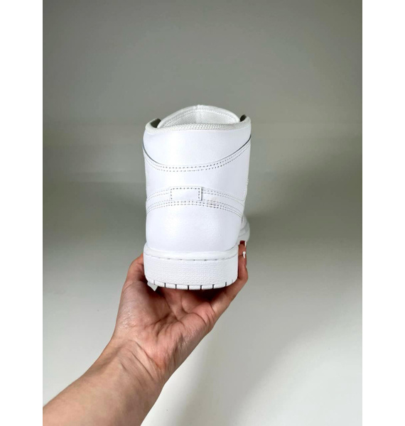 Кроссовки • Nike • Белый