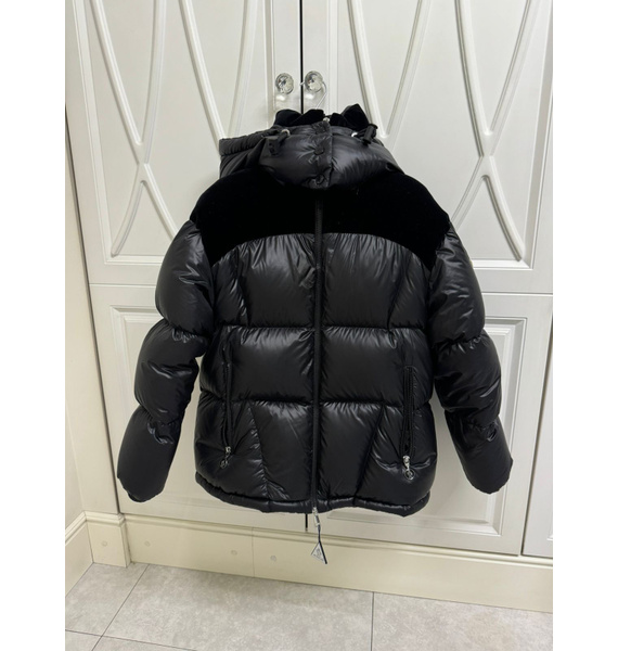 Пуховик • Moncler • Черный
