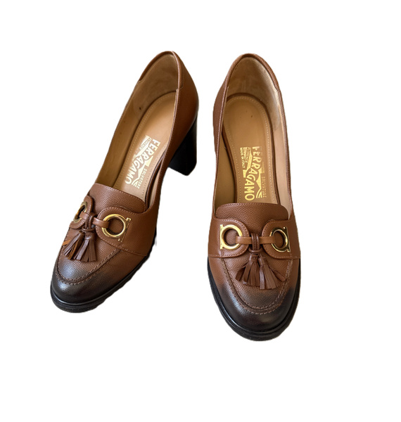Лоферы • Salvatore Ferragamo • Коричневый