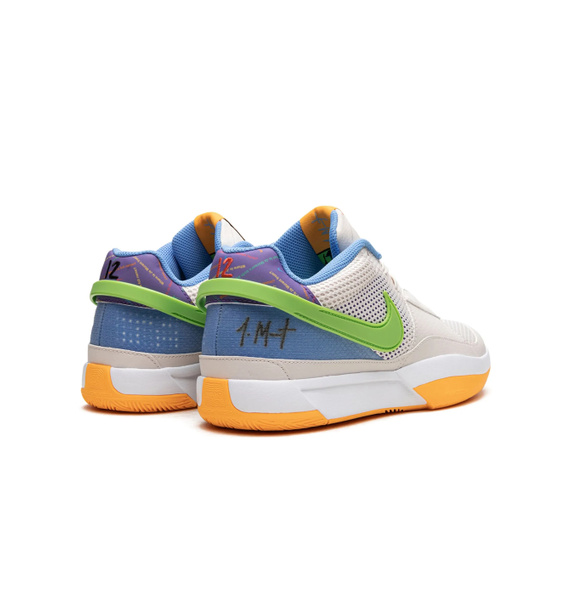 Кроссовки • Nike • Белый