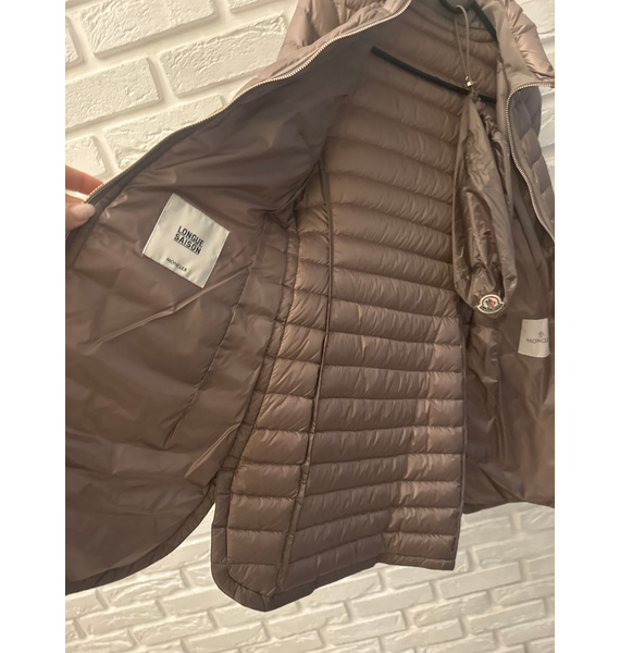 Пуховик • Moncler • Бежевый