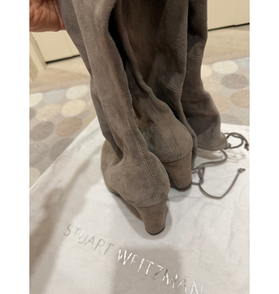 Ботфорты • Stuart Weitzman • Бежевый
