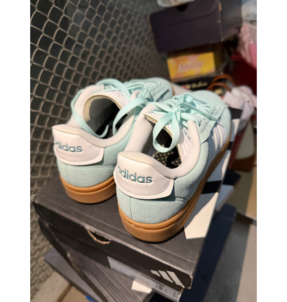 Кроссовки • adidas • Бирюзовый