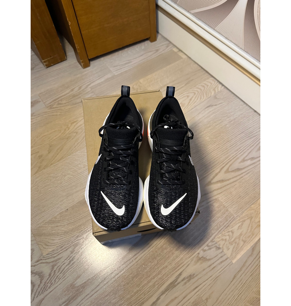 Кроссовки • Nike • Черный