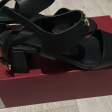 Туфли • Salvatore Ferragamo • Черный