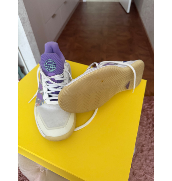 Кроссовки • adidas • Белый