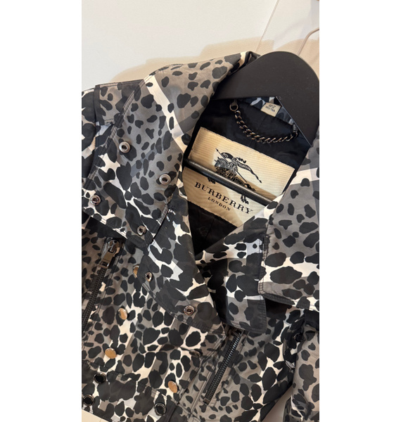 Куртка • Burberry • Другое