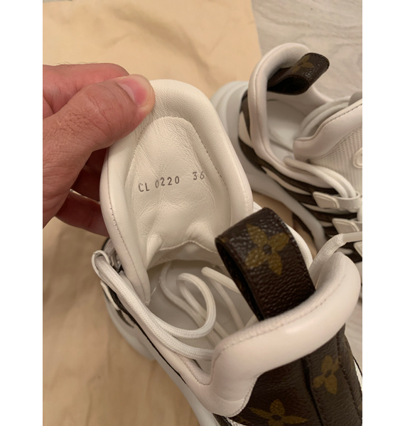 Кроссовки • Louis Vuitton • Белый