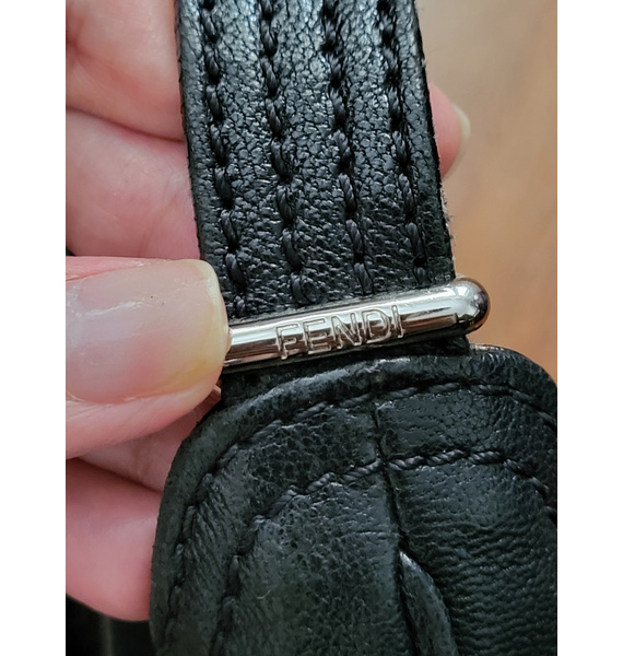 Сумка • Fendi • Черный