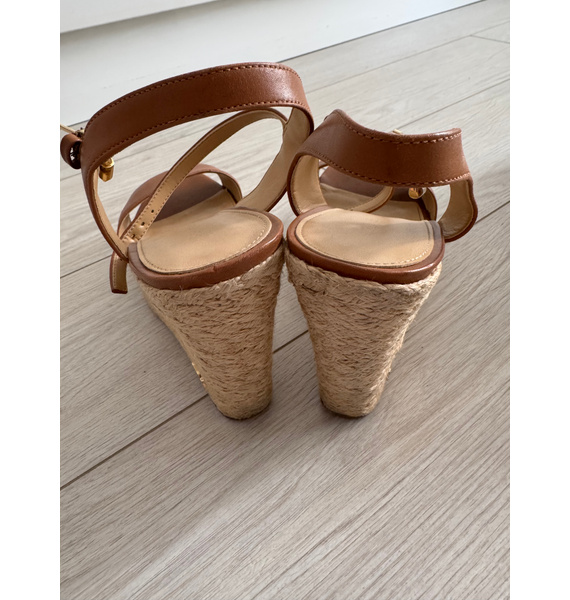 Босоножки • Michael Michael Kors • Коричневый